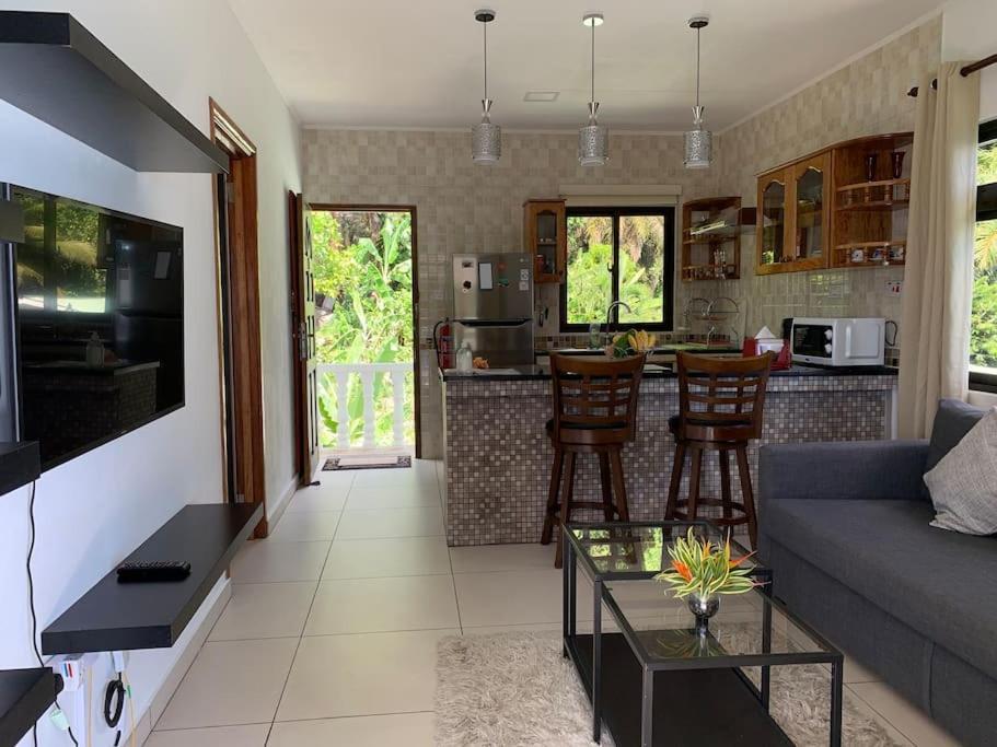 Crystal Apartments Seychelles Seaview Upper Floor Glacis (Mahe) Exterior foto