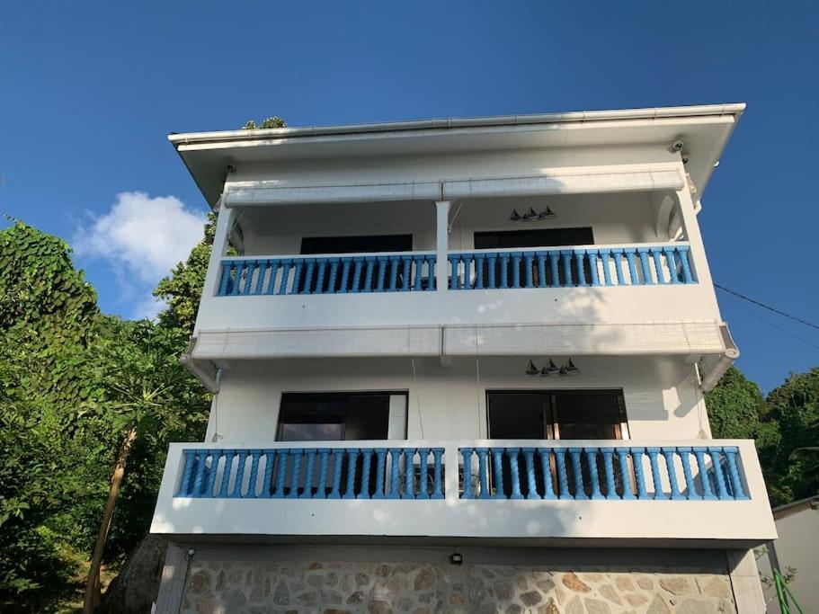 Crystal Apartments Seychelles Seaview Upper Floor Glacis (Mahe) Exterior foto